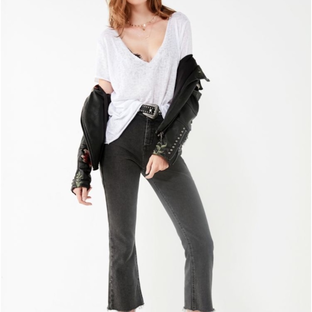 Urban outfitters white v-neck